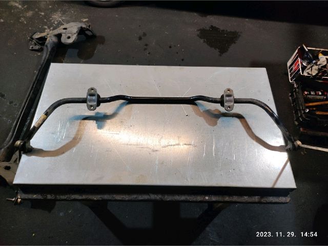 bontott ABARTH 500 / 595 / 695 Első Vízszintes Stabilizátor Rúd