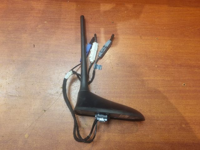 bontott ABARTH 500 / 595 / 695 Antenna