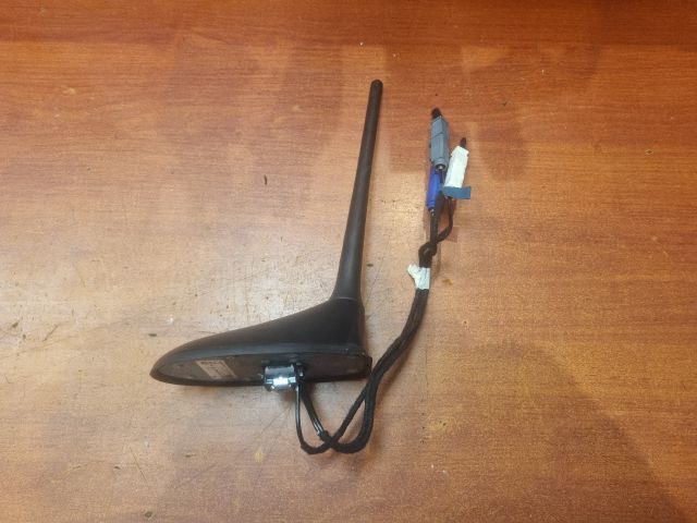 bontott ABARTH 500 / 595 / 695 Antenna