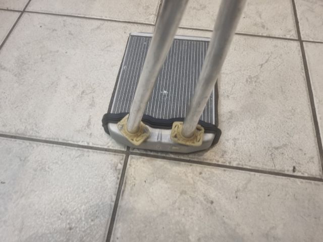 bontott ABARTH 500 / 595 / 695 Fűtőradiátor