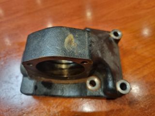 bontott ABARTH 500 / 595 / 695 Jobb első Féltengely Tartó