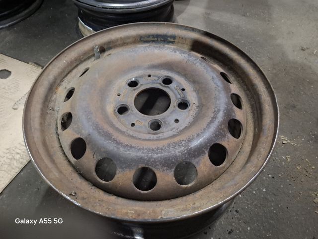 bontott   Acélfelni (1 db)