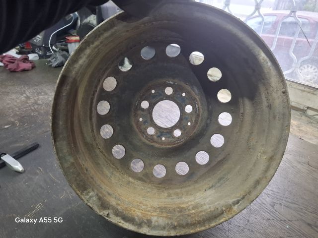 bontott   Acélfelni (1 db)