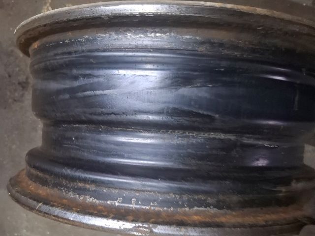 bontott   Acélfelni (1 db)