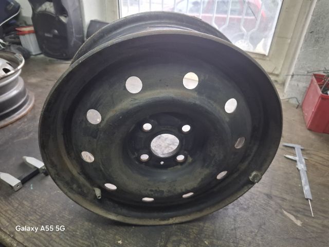 bontott   Acélfelni (1 db)