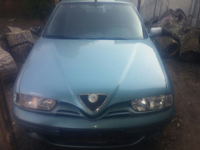 bontott ALFA ROMEO 145 Bal első Sárvédő Irányjelző