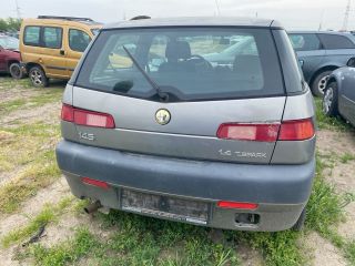 bontott ALFA ROMEO 145 Bal Hátsó Lámpa