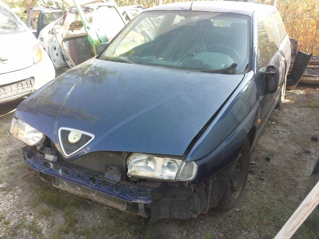 bontott ALFA ROMEO 145 Jobb C Oszlop Oldalablak Üveg