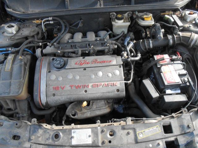 bontott ALFA ROMEO 145 Jobb első Ajtó (Üres lemez)