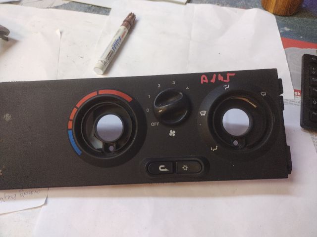 bontott ALFA ROMEO 145 Klíma Kapcsoló