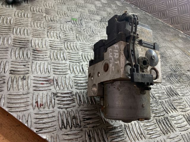 bontott ALFA ROMEO 146 ABS Kocka