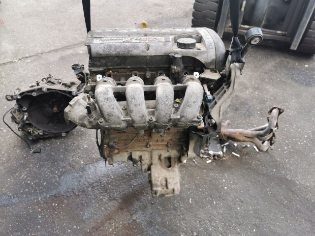 bontott ALFA ROMEO 146 Motor (Fűzött blokk hengerfejjel)