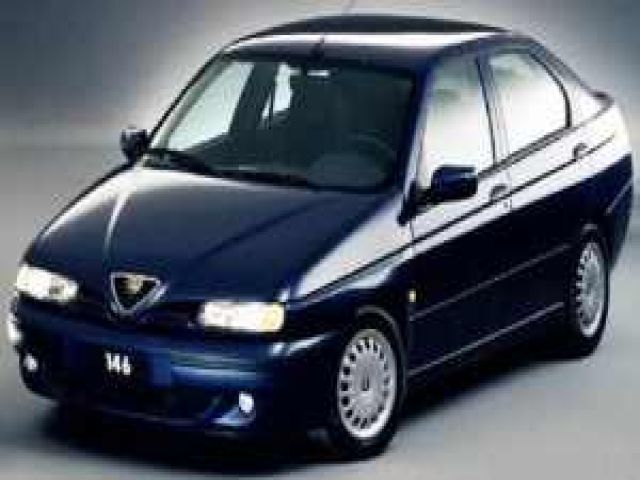 bontott ALFA ROMEO 146 Bal első Csonkállvány Kerékaggyal