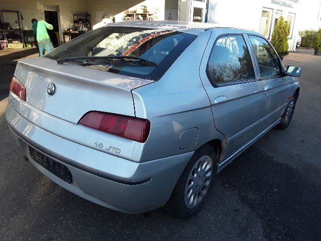 bontott ALFA ROMEO 146 Bal első Ajtó Kárpit