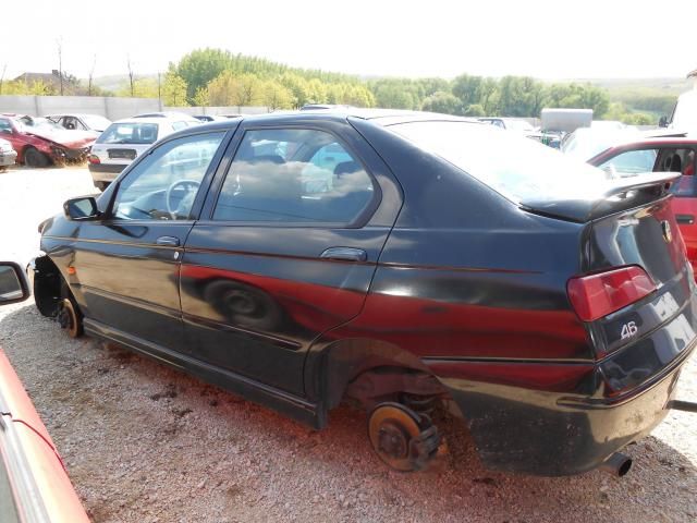 bontott ALFA ROMEO 146 Bal első Ajtó (Üres lemez)