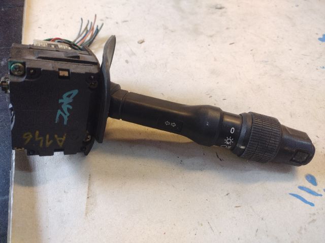 bontott ALFA ROMEO 146 Bal Kormánykapcsoló Irányjelző