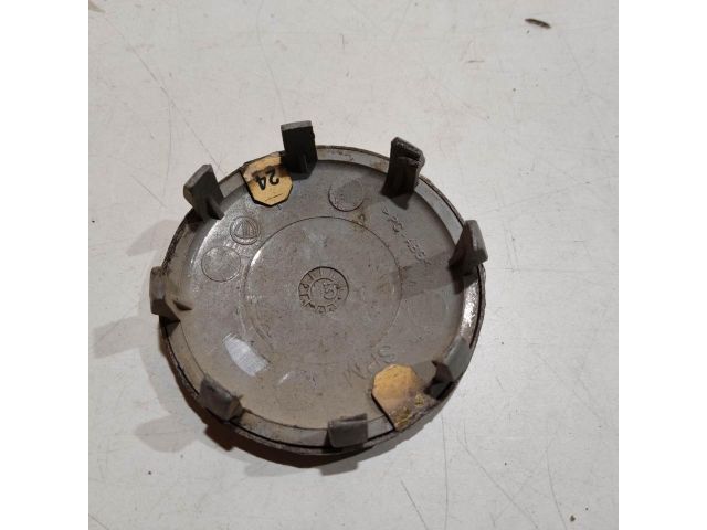 bontott ALFA ROMEO 146 Felniközép (1 db)