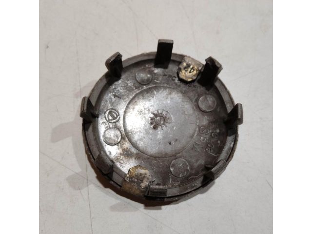 bontott ALFA ROMEO 146 Felniközép (1 db)