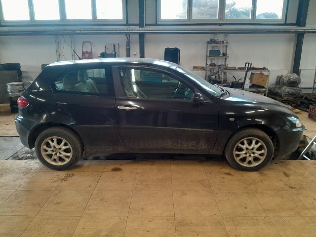 bontott ALFA ROMEO 147 ABS Kocka