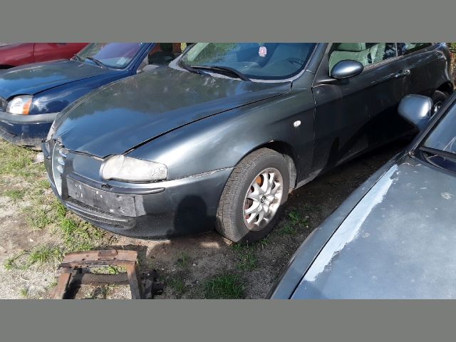 bontott ALFA ROMEO 147 Bal első Csonkállvány Kerékaggyal