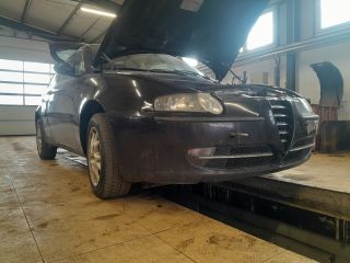 bontott ALFA ROMEO 147 Bal első Féknyereg Munkahengerrel