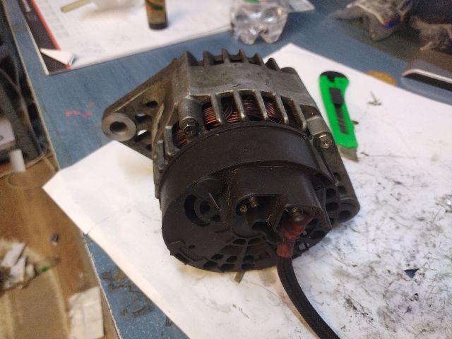 bontott ALFA ROMEO 147 Generátor