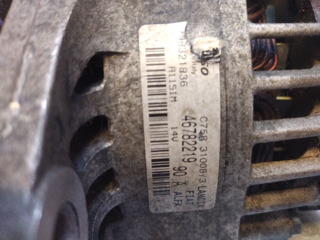 bontott ALFA ROMEO 147 Generátor