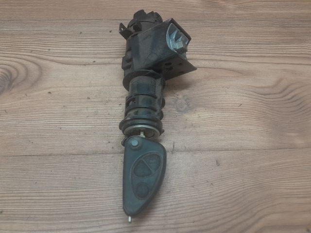 bontott ALFA ROMEO 147 Gyújtáskapcsoló
