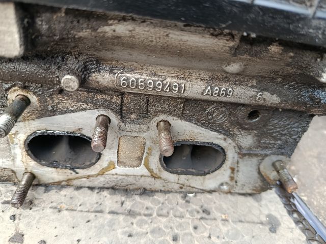 bontott ALFA ROMEO 147 Hengerfej