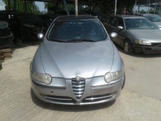 bontott ALFA ROMEO 147 Homlokfal (Üres lemez)