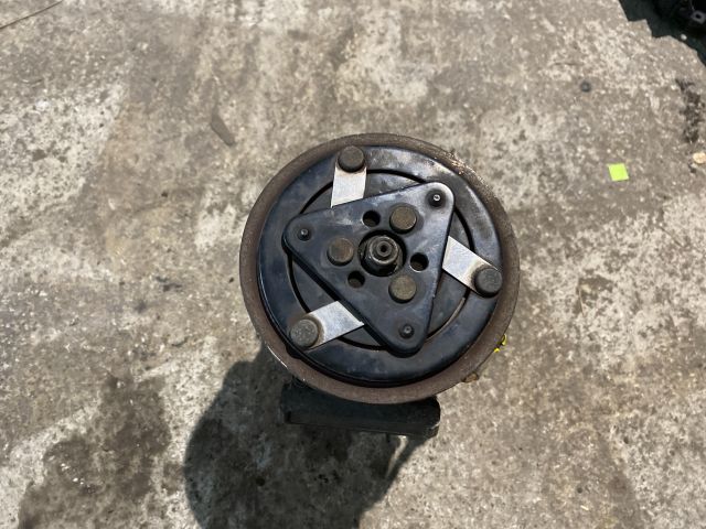 bontott ALFA ROMEO 147 Klímakompresszor