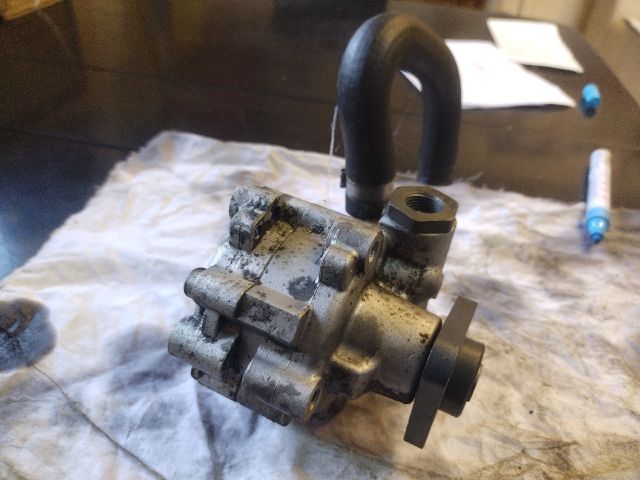 bontott ALFA ROMEO 147 Kormányszervó Motor (Hidraulikus)