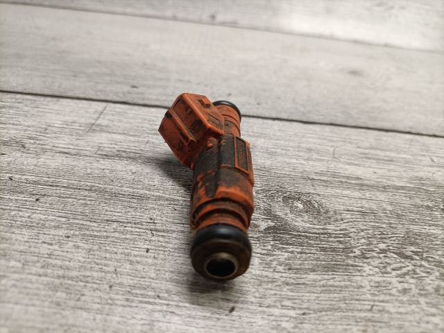 bontott ALFA ROMEO 147 Porlasztó (1 db)