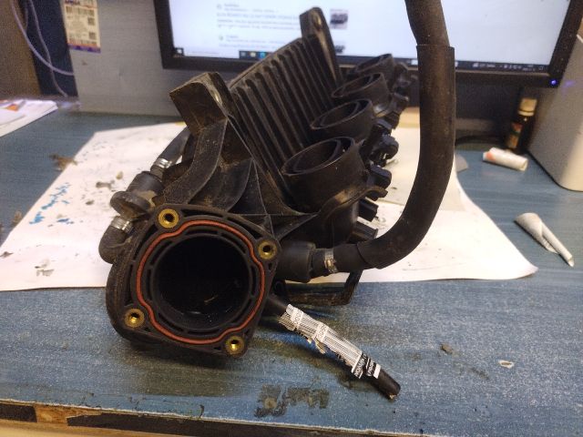 bontott ALFA ROMEO 147 Szívósor