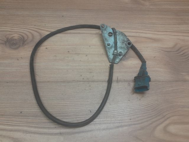 bontott ALFA ROMEO 147 Vezérműtengely Fordulatszám Jeladó