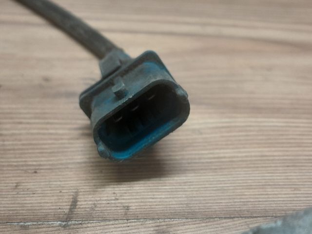 bontott ALFA ROMEO 147 Vezérműtengely Fordulatszám Jeladó