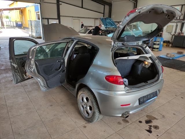 bontott ALFA ROMEO 147 Bal első Fékkengyel