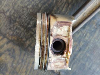 bontott ALFA ROMEO 147 Dugattyú és Hajtókar