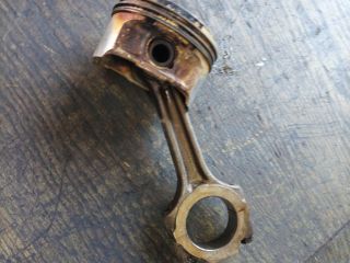 bontott ALFA ROMEO 147 Dugattyú és Hajtókar