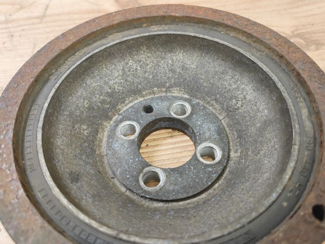 bontott ALFA ROMEO 147 Főtengely Szíjtárcsa