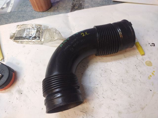 bontott ALFA ROMEO 147 Légbeömlő Cső