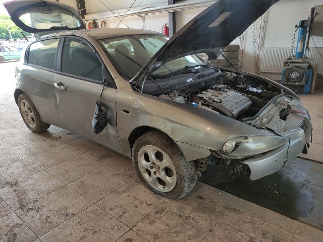 bontott ALFA ROMEO 147 Motor Tartó Bak Bal