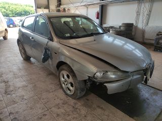 bontott ALFA ROMEO 147 Motor Tartó Bak Bal