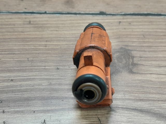 bontott ALFA ROMEO 147 Porlasztó (1 db)