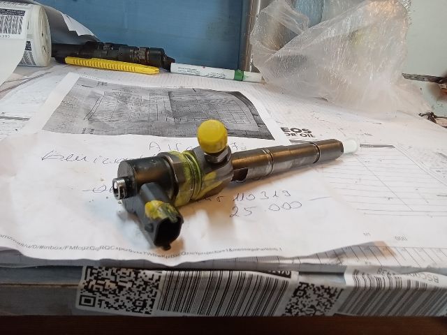 bontott ALFA ROMEO 147 Porlasztó (1 db)