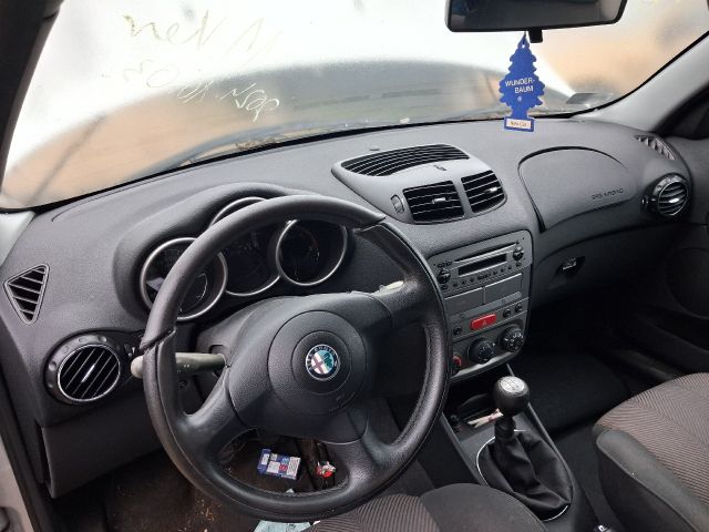 bontott ALFA ROMEO 147 Fedélzeti Számítógép