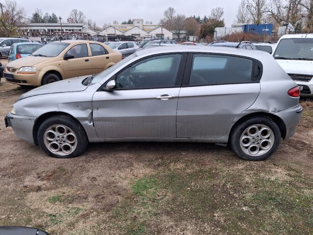 bontott ALFA ROMEO 147 Generátor