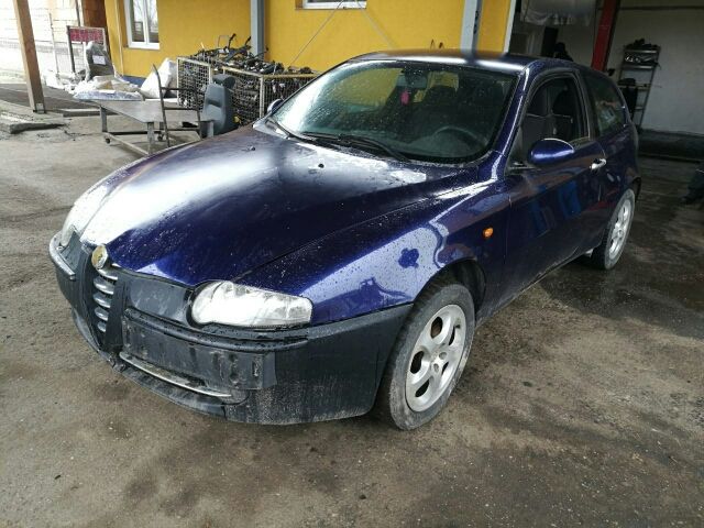 bontott ALFA ROMEO 147 Motor (Fűzött blokk hengerfejjel)