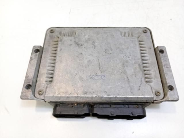 bontott ALFA ROMEO 147 Motorvezérlő