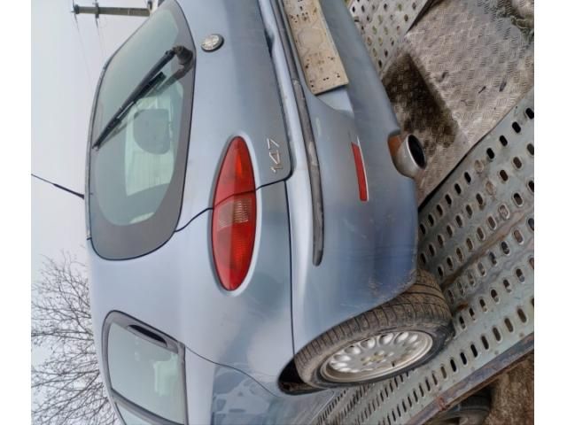 bontott ALFA ROMEO 147 Vízhűtő Radiátor (Klímás)